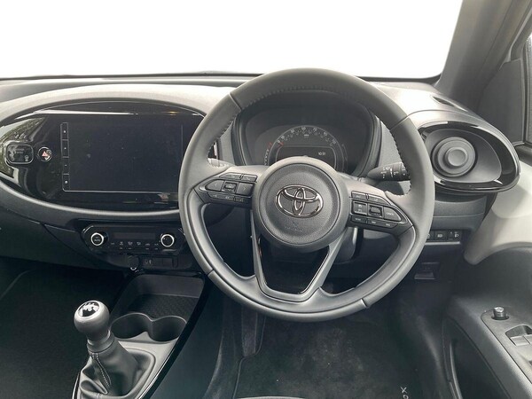 Used Toyota Aygo X 2025 for sale - 76225090: Photo 9