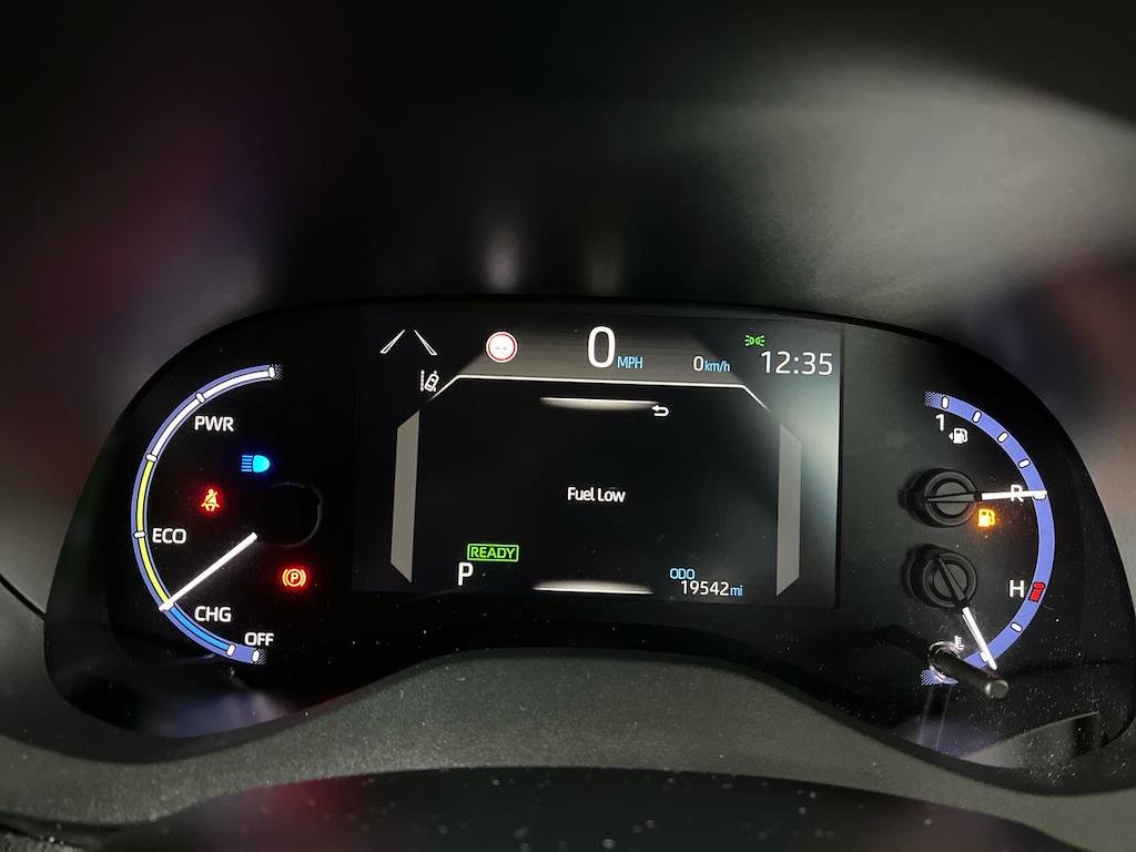 Used Toyota Yaris Cross 2023 for sale - 76532468: Photo 10