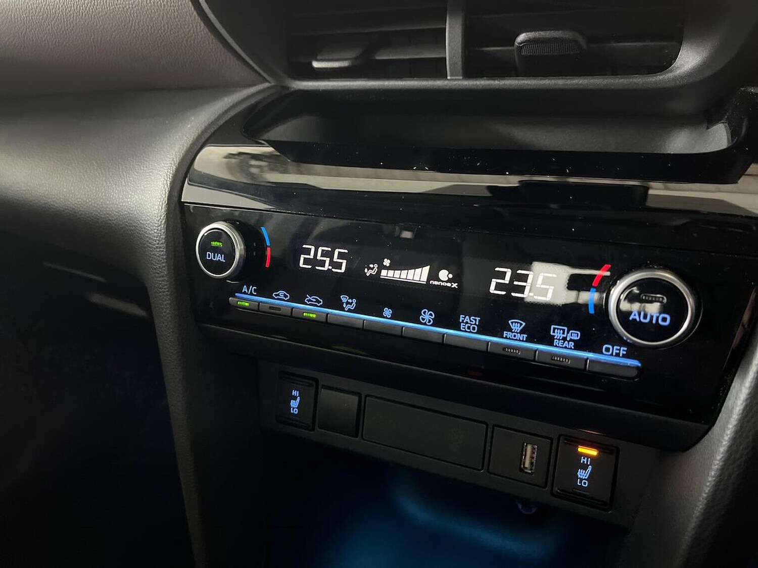 Used Toyota Yaris Cross 2023 for sale - 76532468: Photo 12