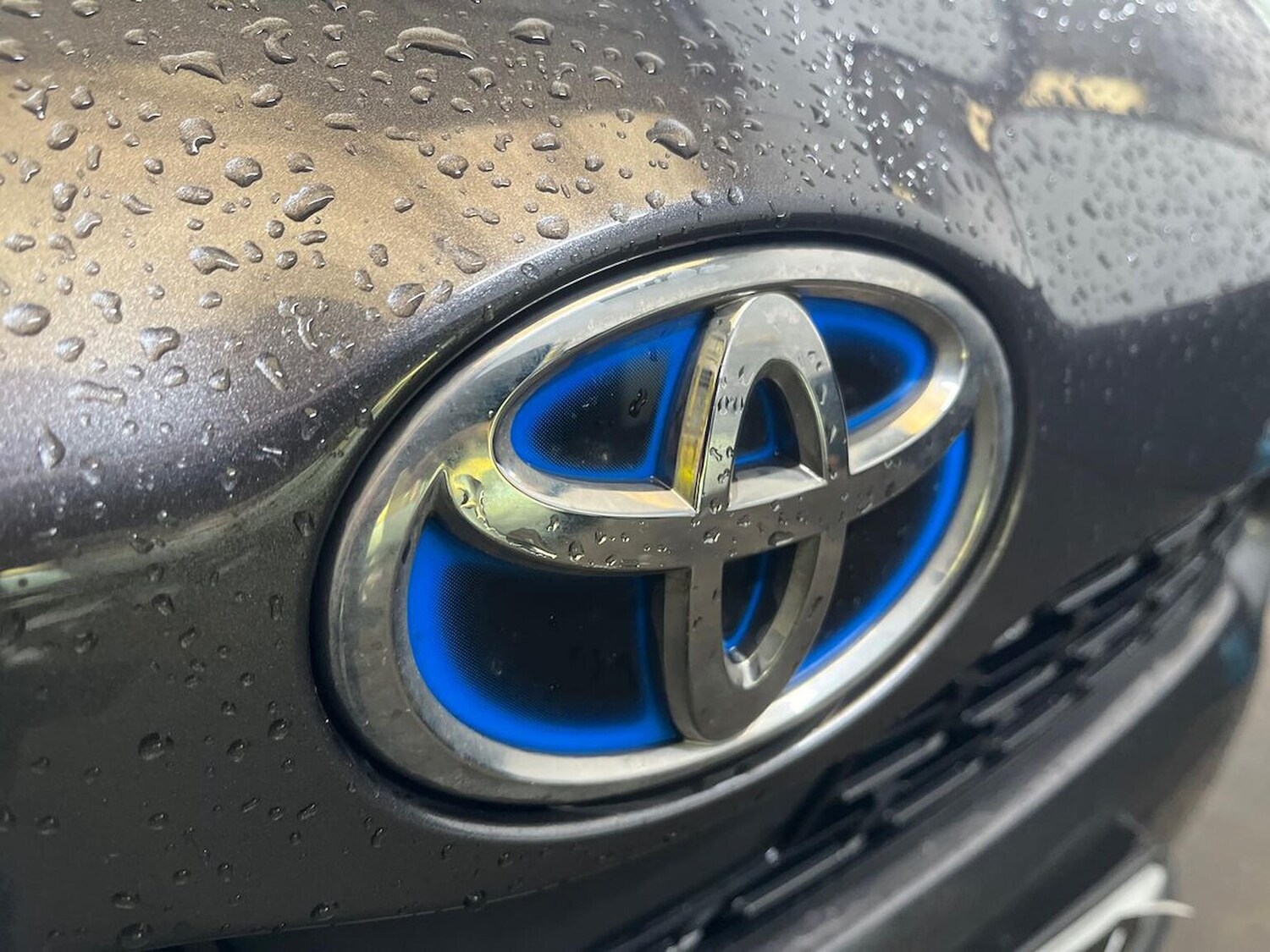 Used Toyota Yaris Cross 2023 for sale - 76532468: Photo 32