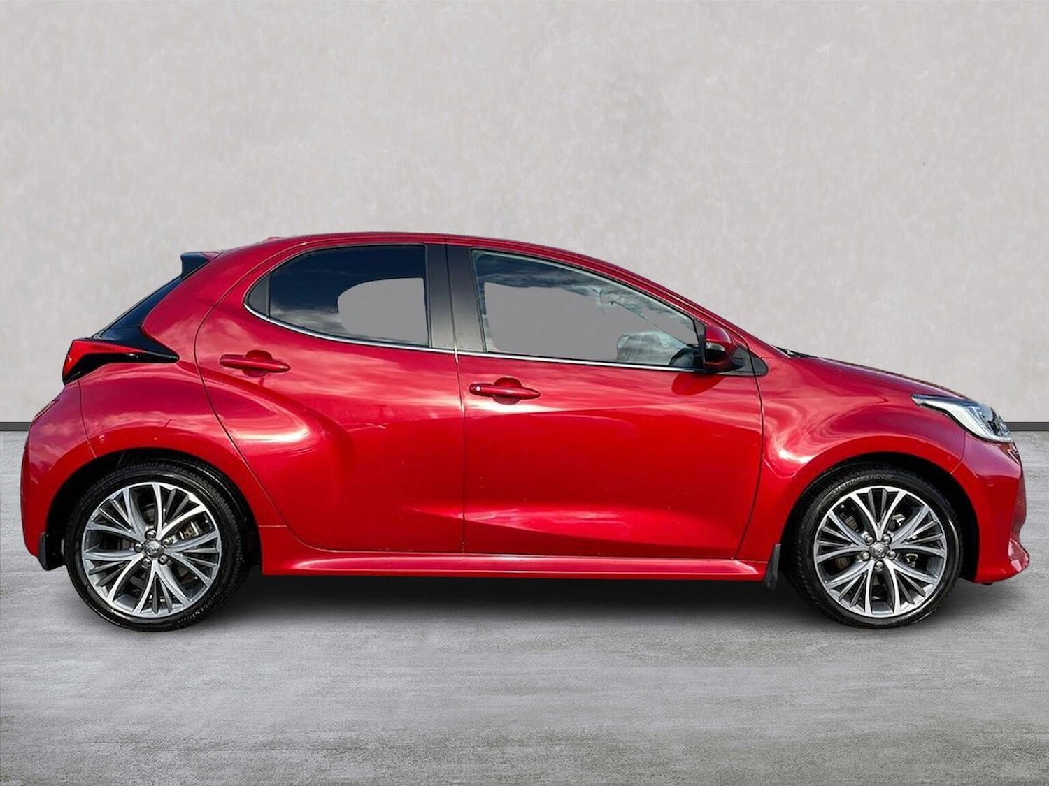 Used Toyota Yaris 2023 for sale - 78192995: Photo 5