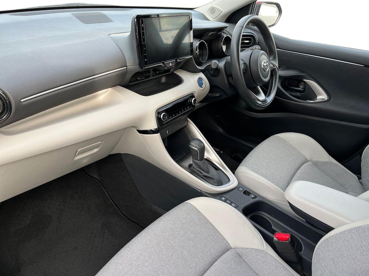 Used Toyota Yaris 2023 for sale - 78192995: Photo 9