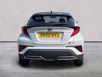 Used Toyota C-HR 2022 for sale - 79185323: Photo
