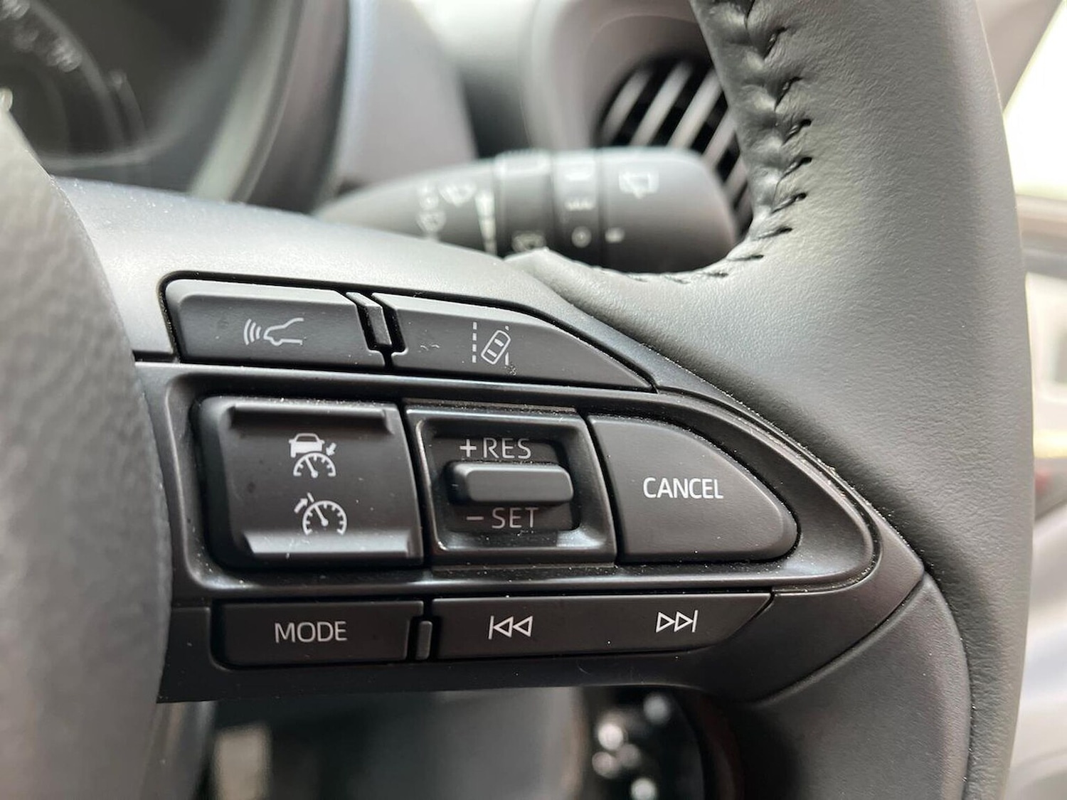 Used Toyota Aygo X 2023 for sale - 76532474: Photo 25