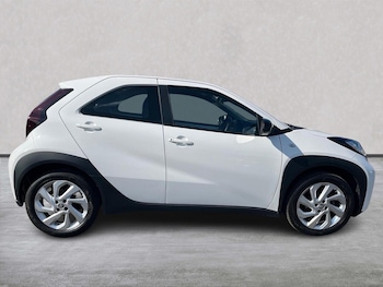 Used Toyota Aygo X 2023 for sale - 76007211: Photo 3