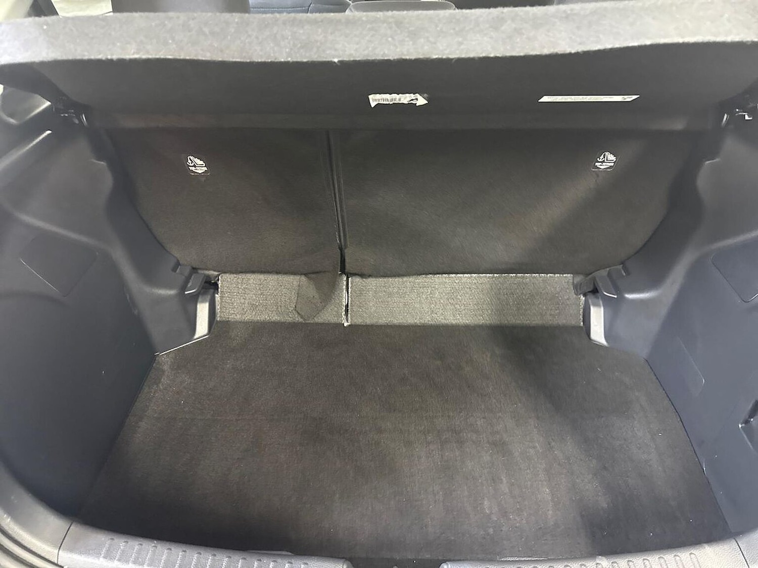 Used Toyota Yaris 2022 for sale - 76114251: Photo 17