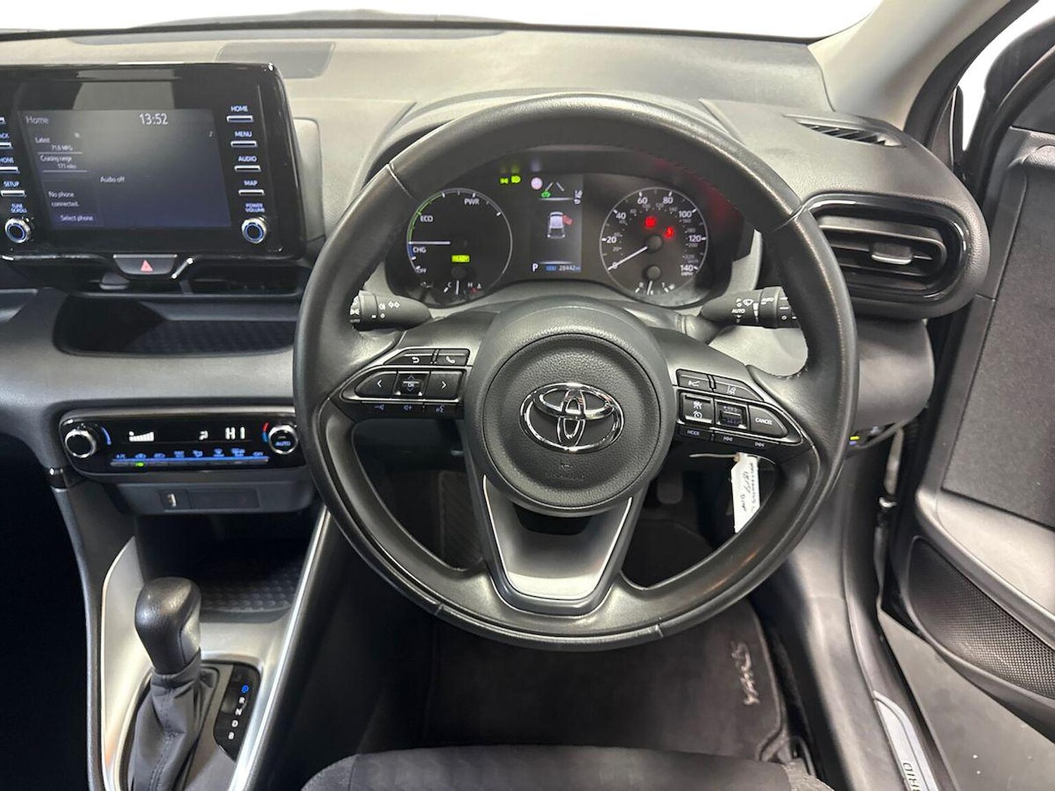 Used Toyota Yaris 2022 for sale - 76114251: Photo 9
