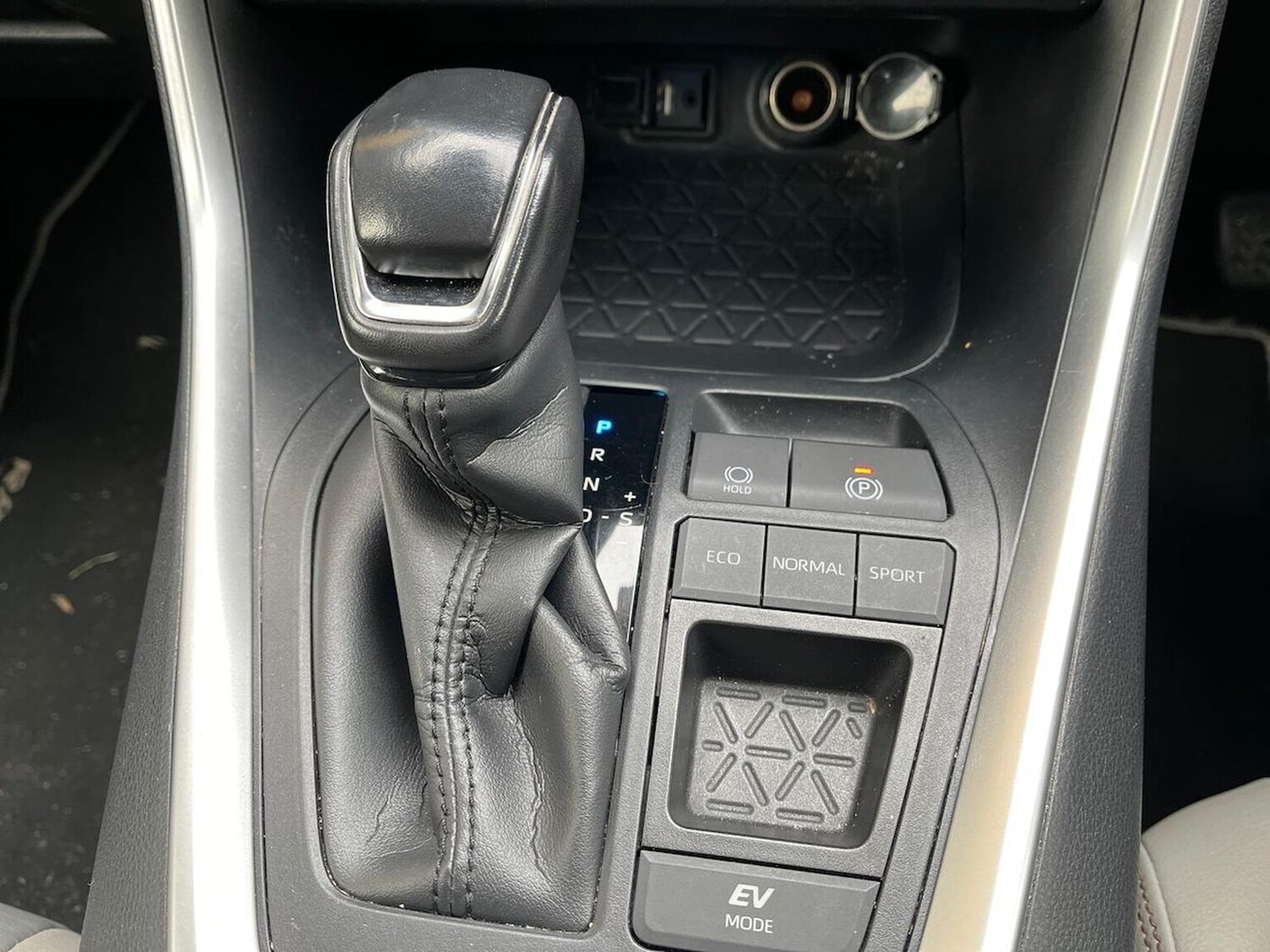 Used Toyota RAV4 2019 for sale - 78193075: Photo 15