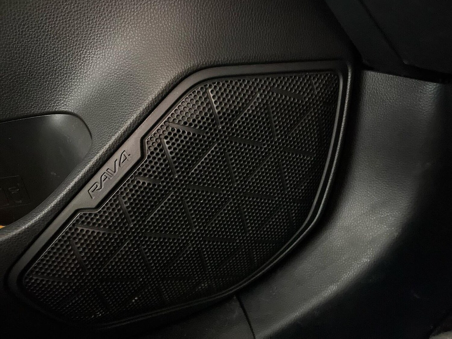 Used Toyota RAV4 2019 for sale - 78193075: Photo 33