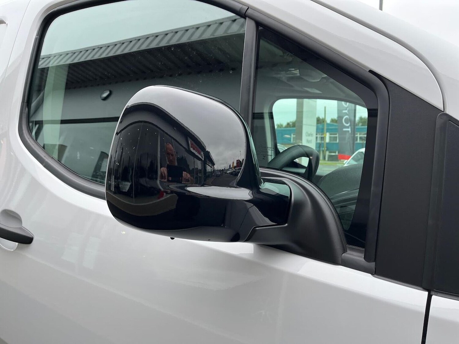 Vehicle 37