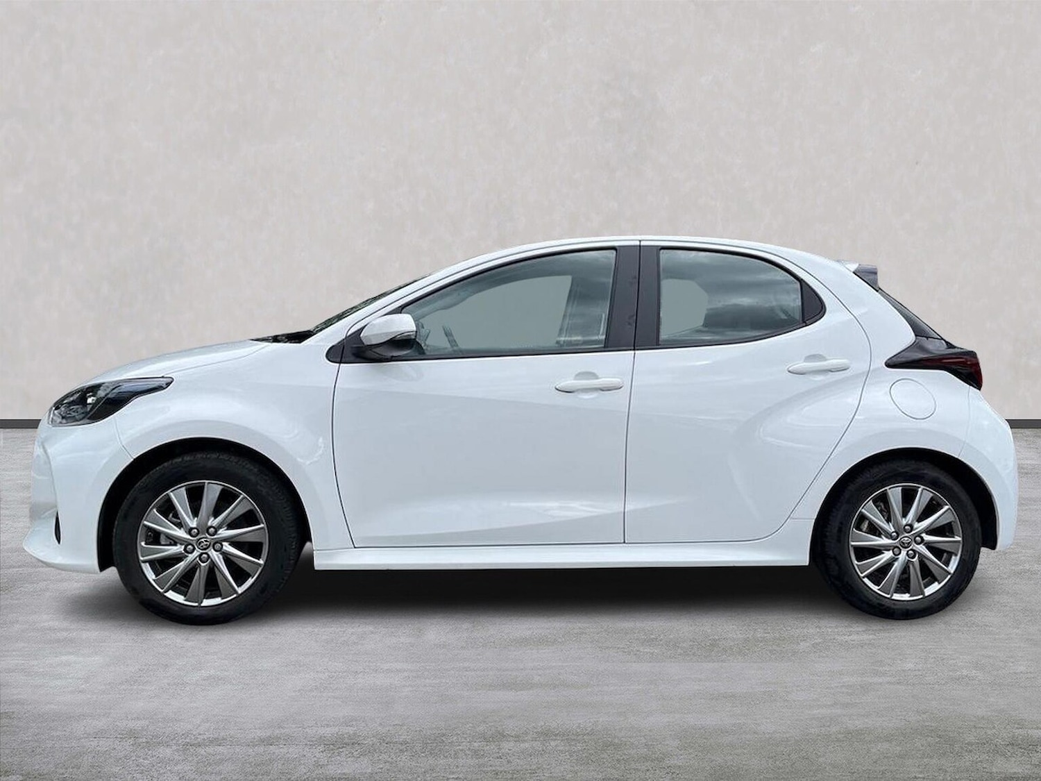 Used Toyota Yaris 2023 for sale - 76129053: Photo 19