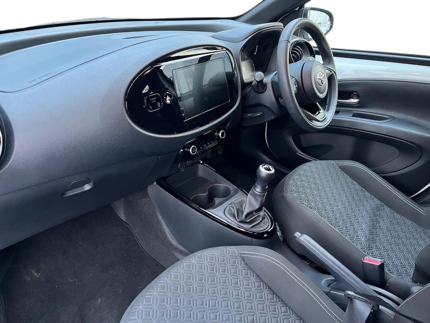 Used Toyota Aygo X 2024 for sale - 77802125: Photo 7