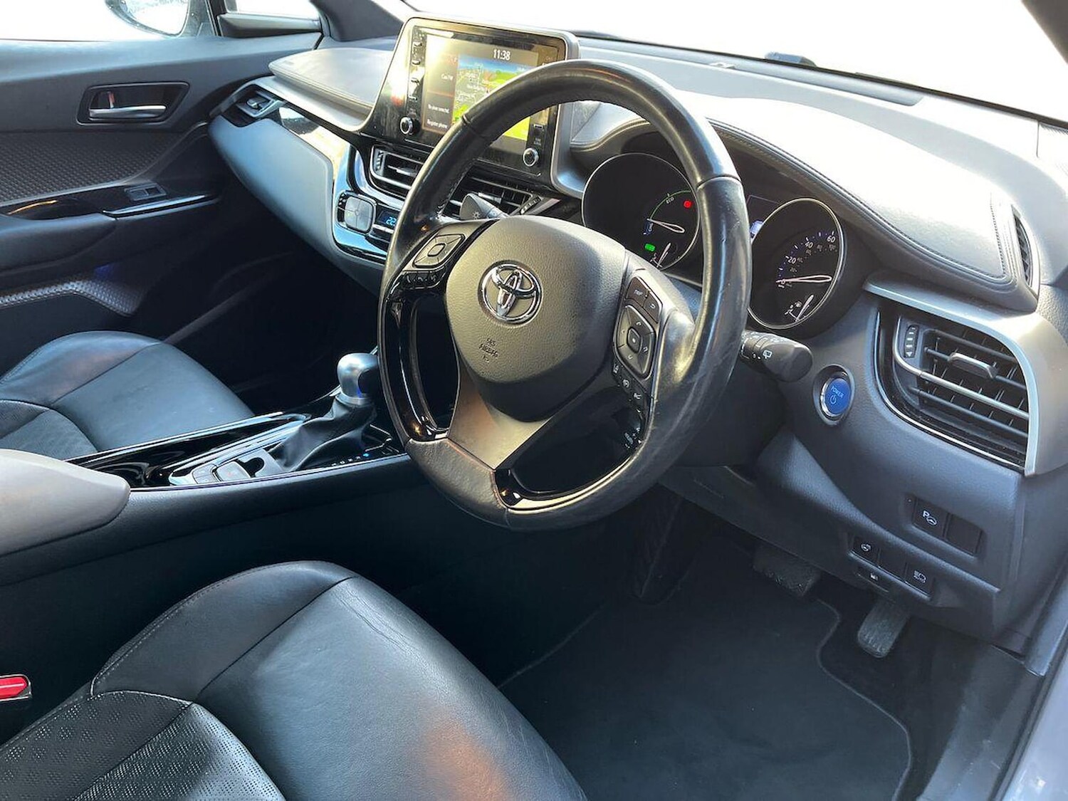 Used Toyota C-HR 2020 for sale - 76682586: Photo 15