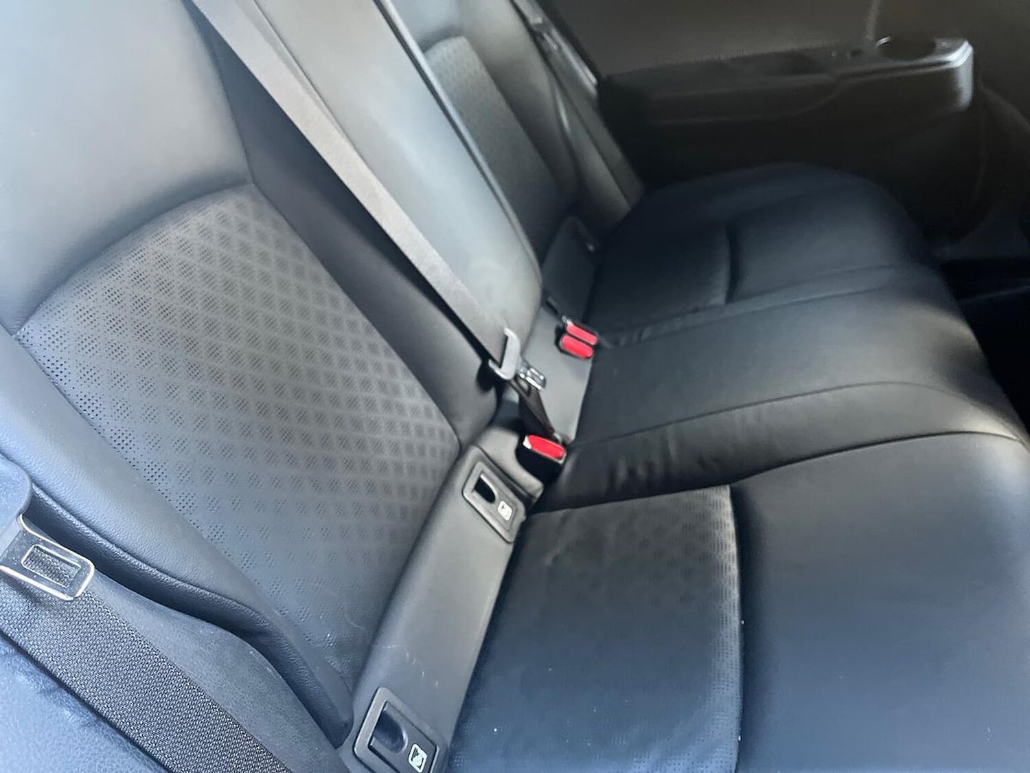 Used Toyota C-HR 2020 for sale - 76682586: Photo 16