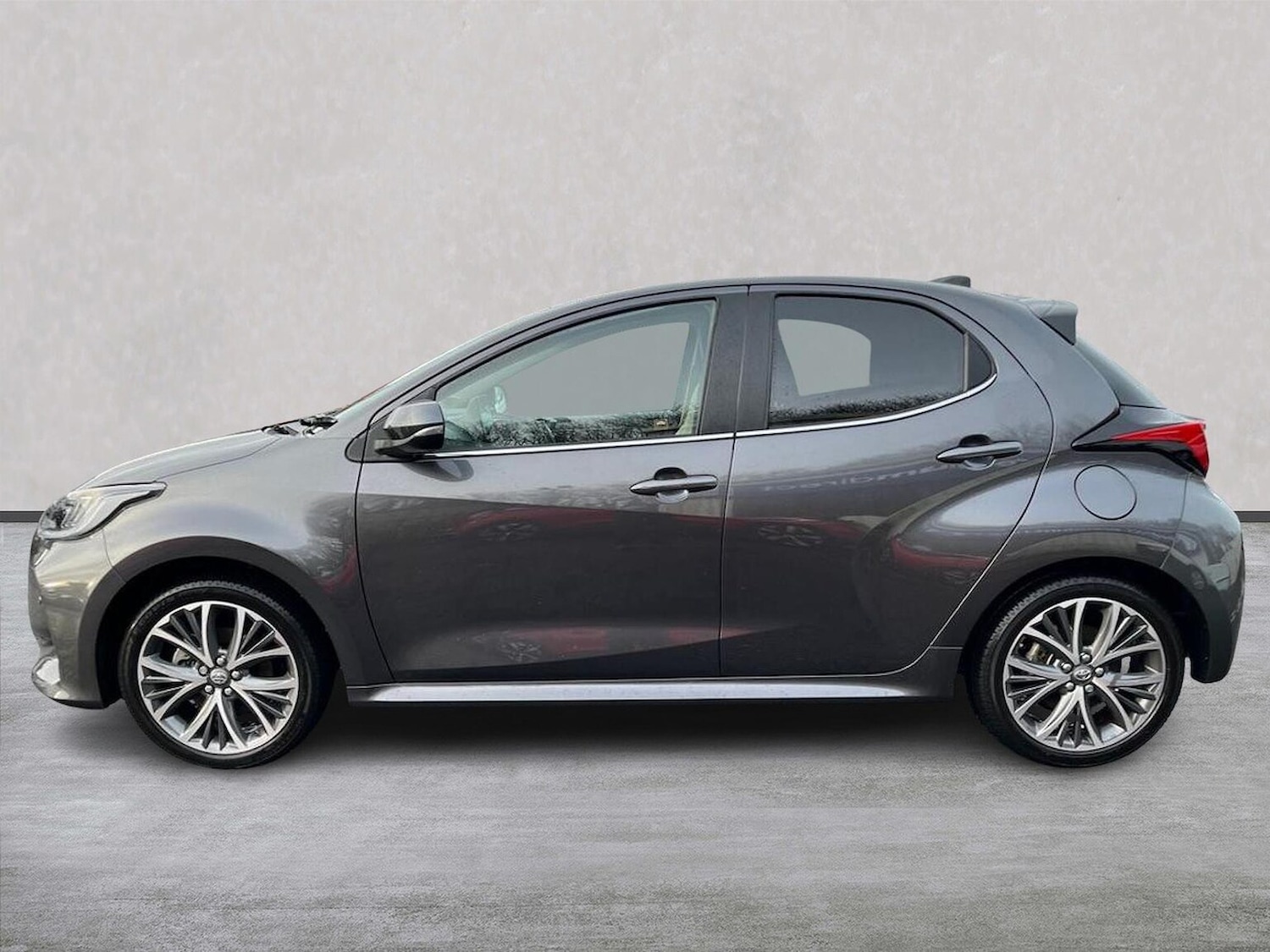 Used Toyota Yaris 2023 for sale - 77555284: Photo 19