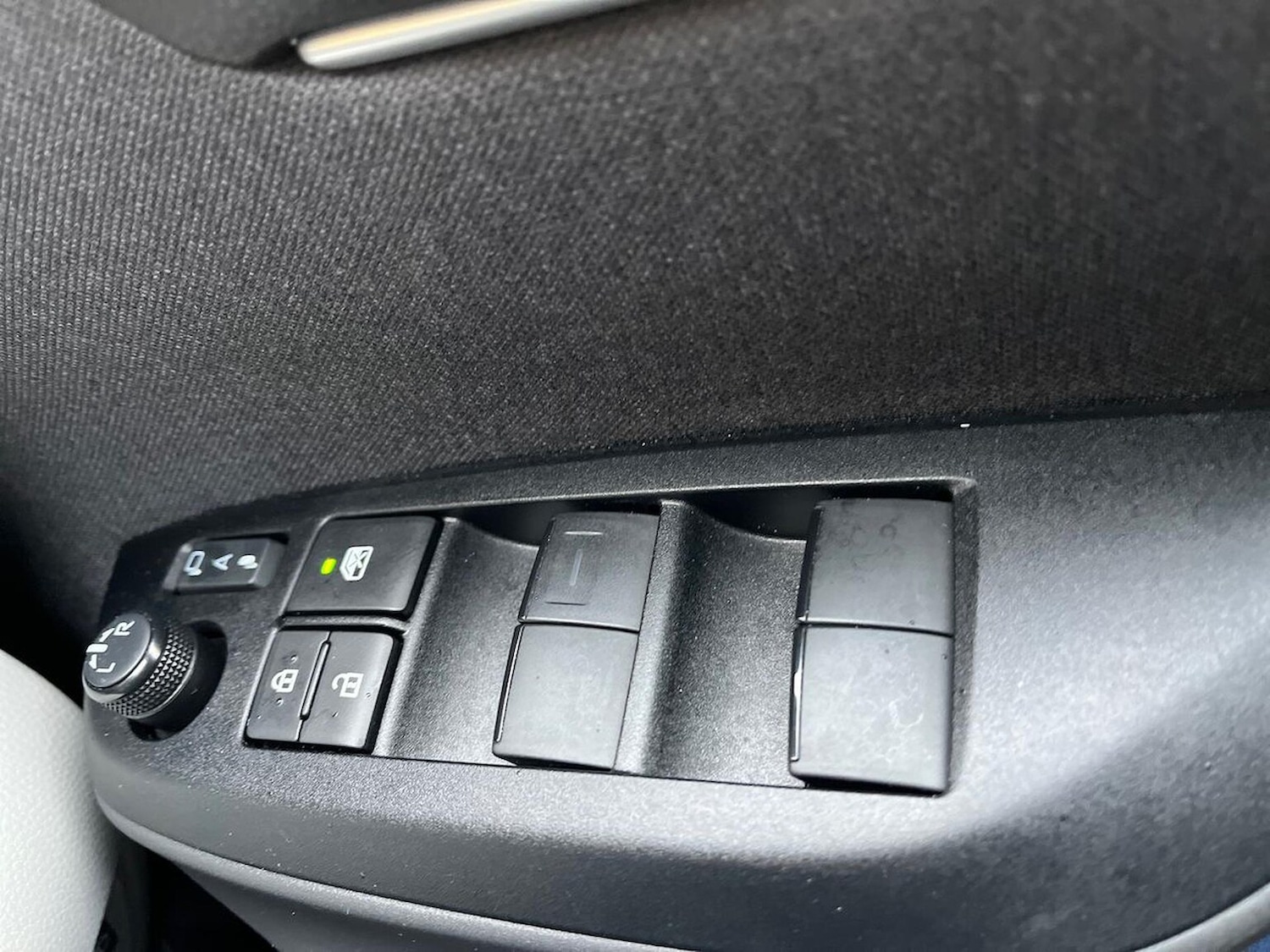 Used Toyota Yaris 2023 for sale - 77555284: Photo 21