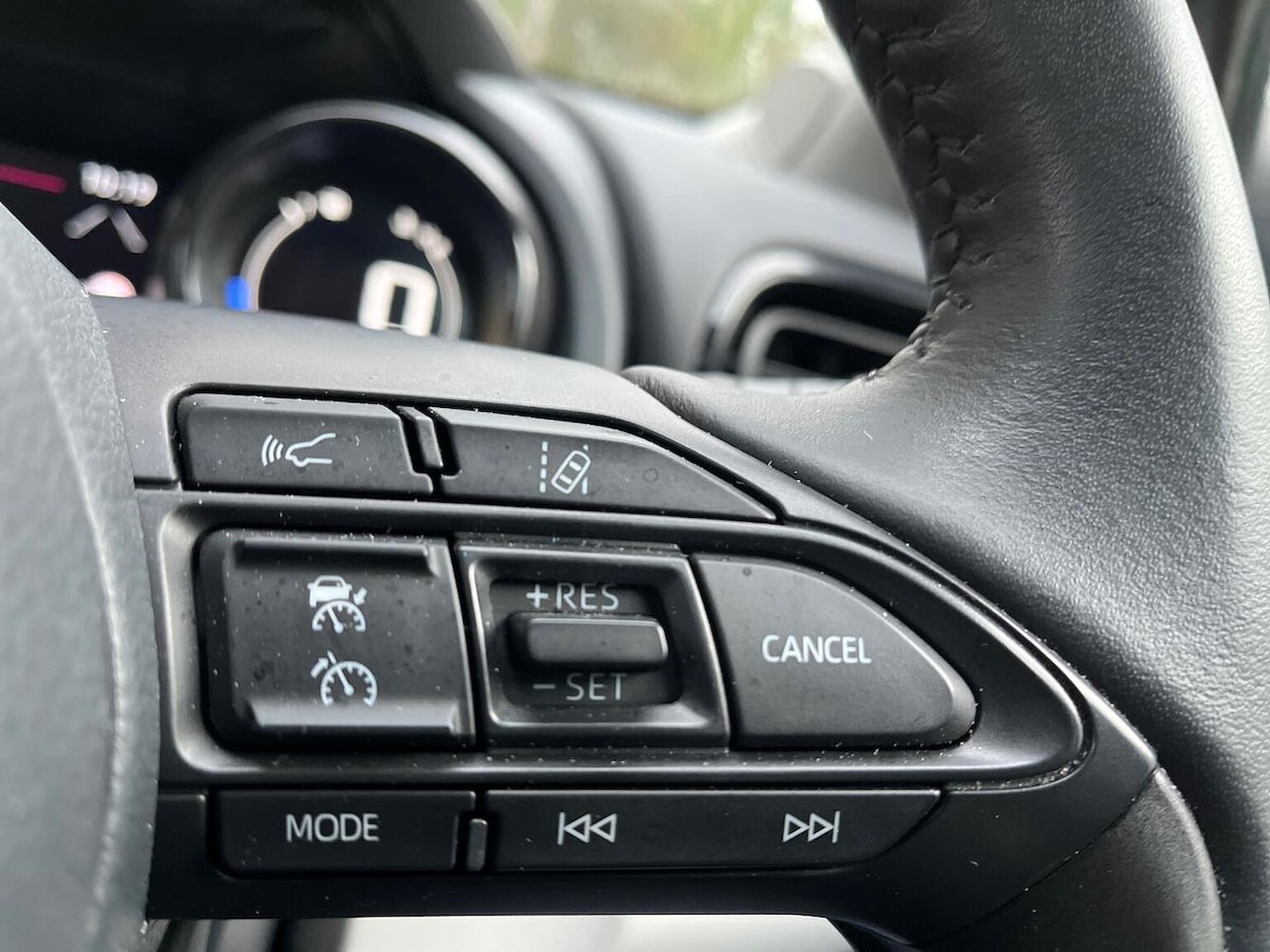 Used Toyota Yaris 2023 for sale - 77555284: Photo 26