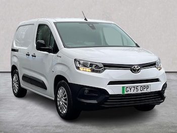 Toyota ProAce feature image