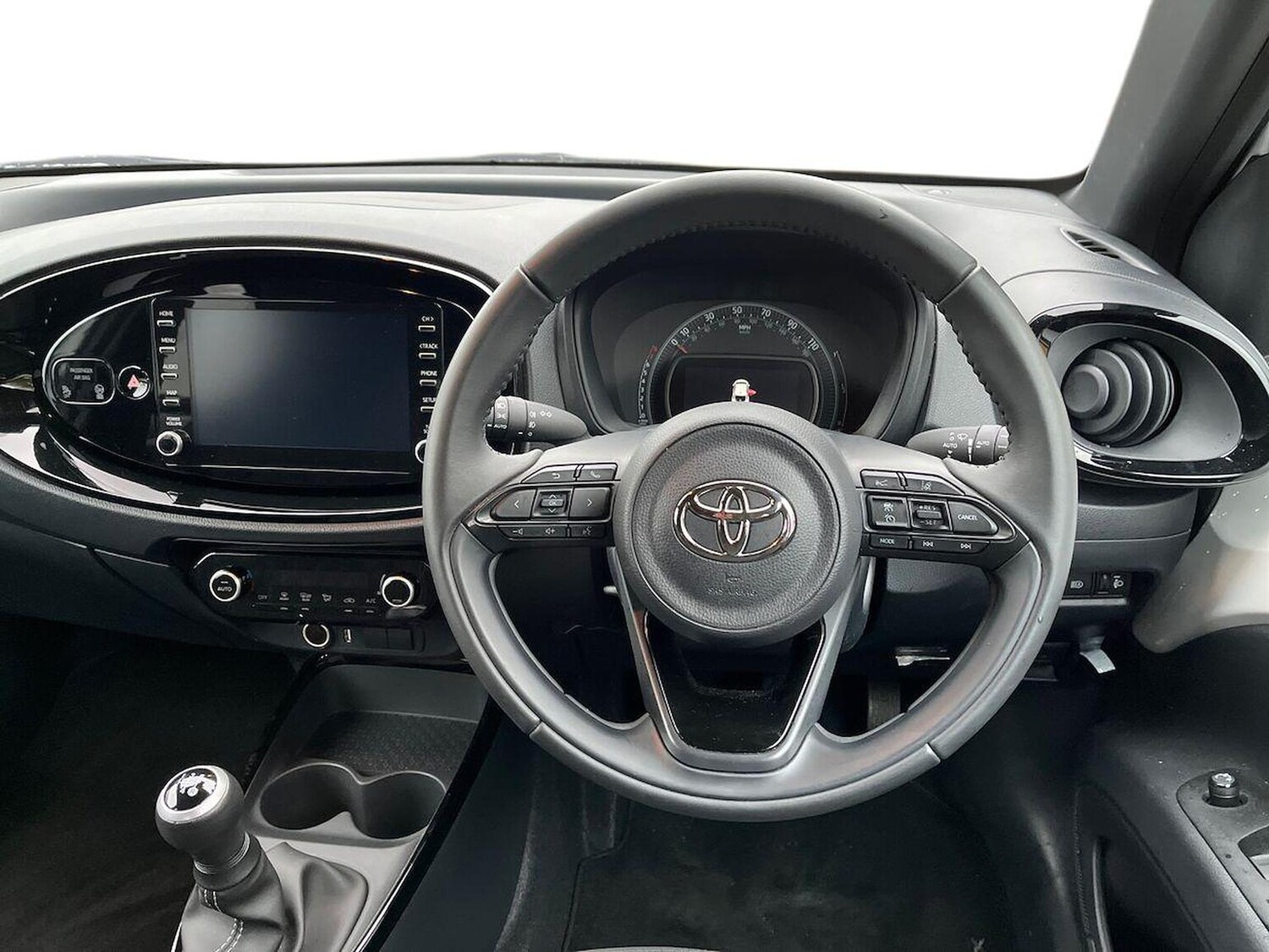 Used Toyota Aygo X 2024 for sale - 76170754: Photo 9