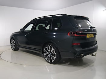 Used BMW X7 2024 for sale - 79101995: Photo