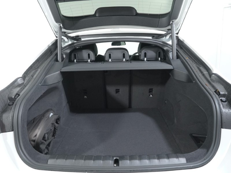 Used BMW i4 2025 for sale - 77915617: Photo 13