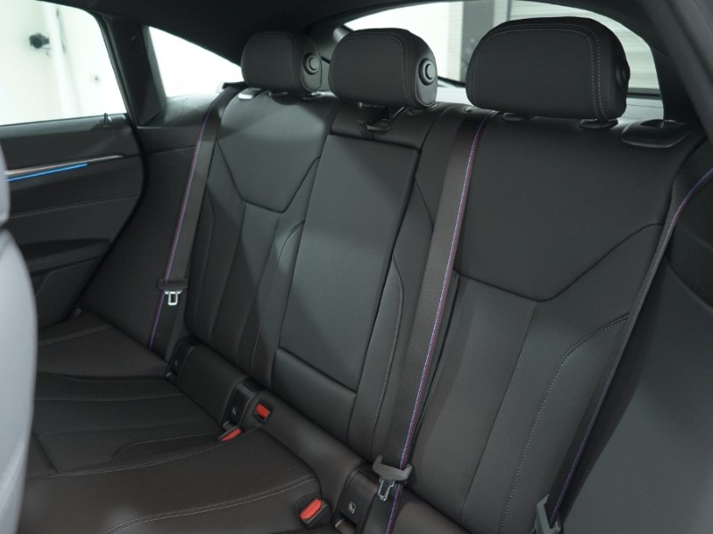 Used BMW i4 2025 for sale - 77915617: Photo 34