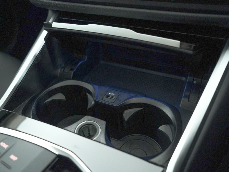 Used BMW i4 2023 for sale - 76983949: Photo 30