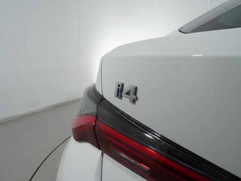 Used BMW i4 2023 for sale - 76983949: Photo 40
