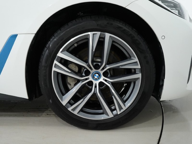 Used BMW i4 2023 for sale - 77001390: Photo 14