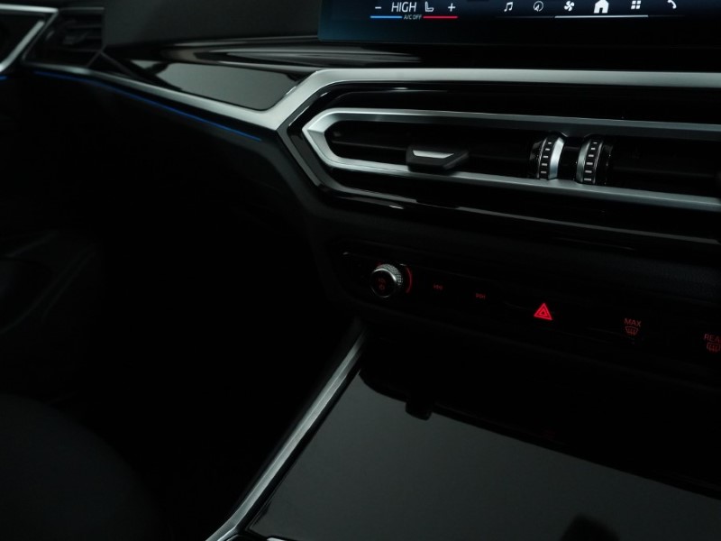 Used BMW i4 2023 for sale - 77001390: Photo 28