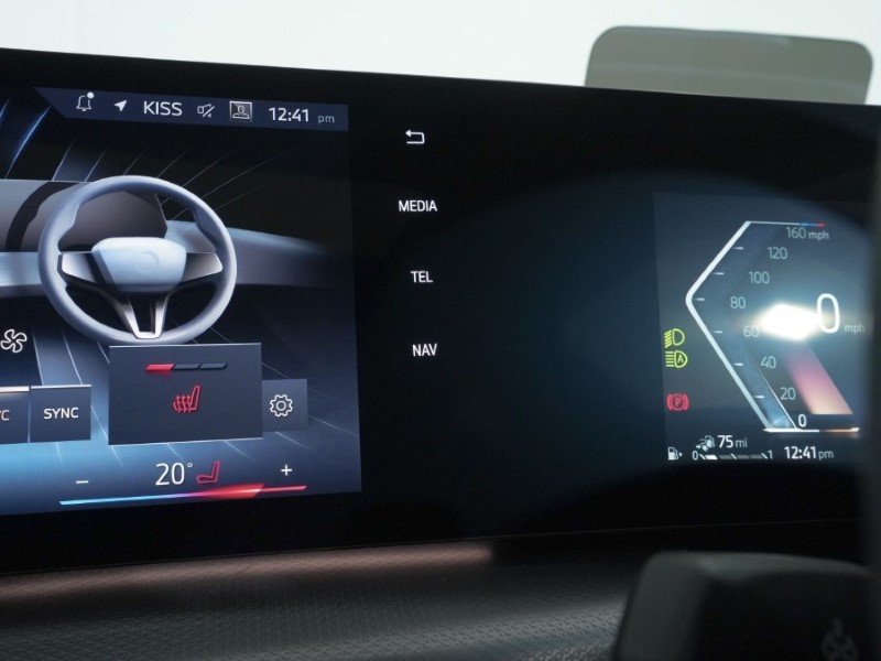 Used BMW 2 Series 2025 for sale - 77248100: Photo 32