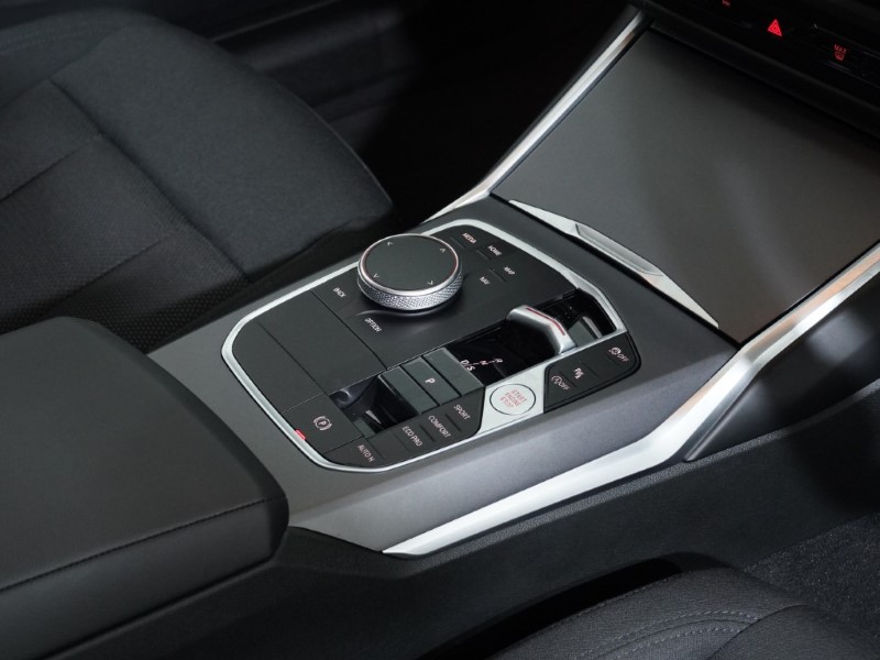 Used BMW 3 Series 2025 for sale - 76982144: Photo 10