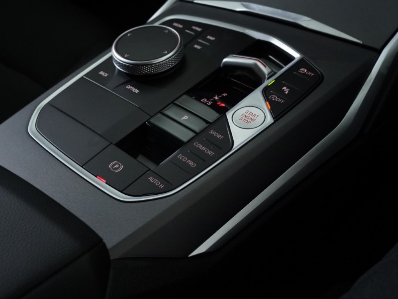 Used BMW 3 Series 2025 for sale - 76982144: Photo 27