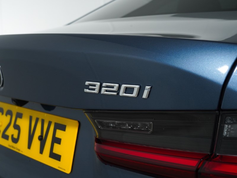 Used BMW 3 Series 2025 for sale - 76982144: Photo 39