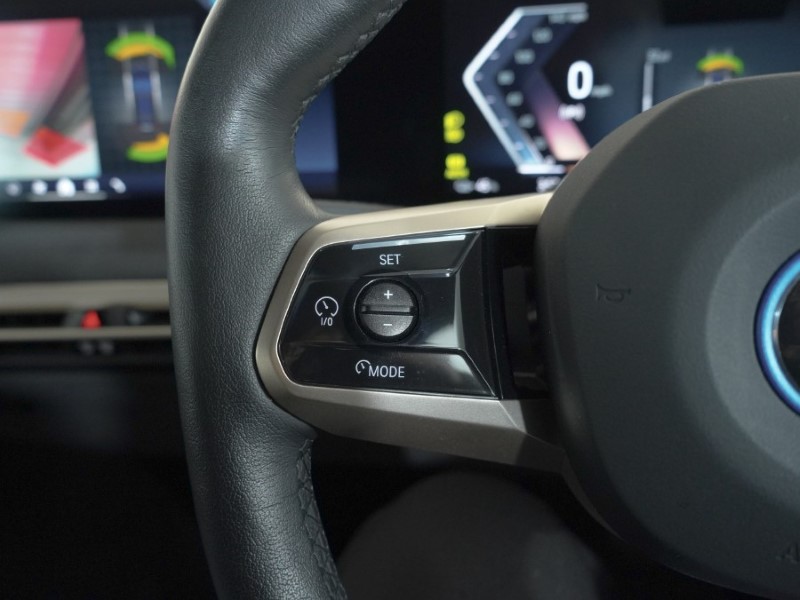 Used BMW iX 2023 for sale - 76981720: Photo 28