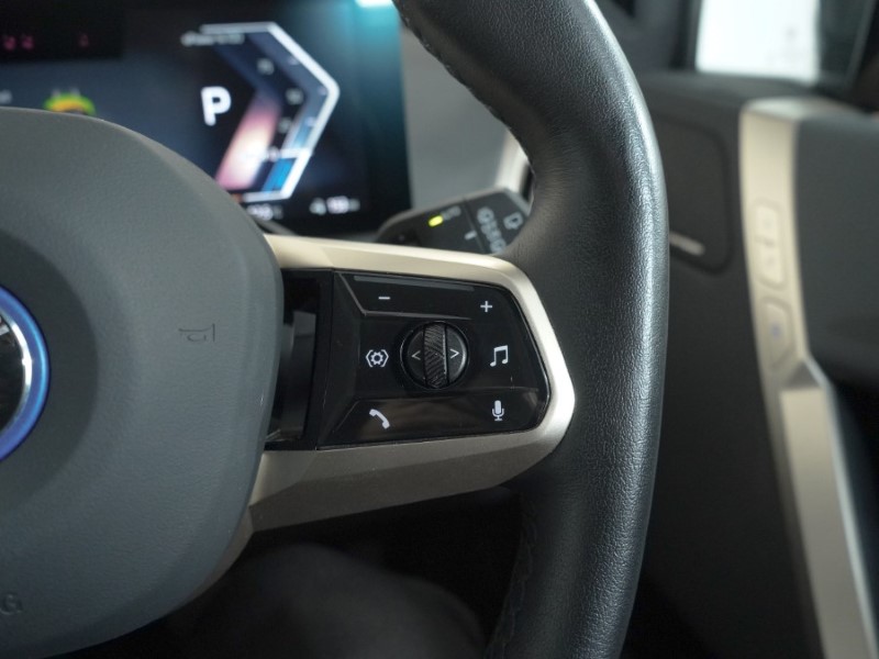 Used BMW iX 2023 for sale - 76981720: Photo 29