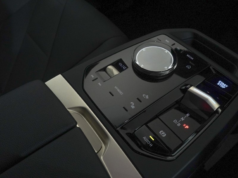 Used BMW iX 2023 for sale - 76981720: Photo 35