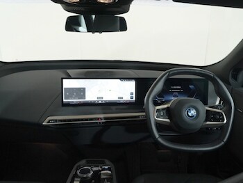 Used BMW iX 2023 for sale - 76981720: Photo