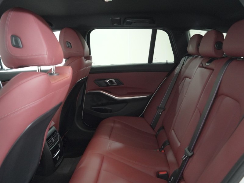 Used BMW 3 Series 2025 for sale - 77300587: Photo 12