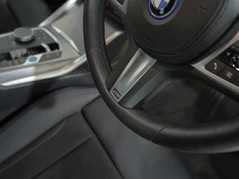 Used BMW i4 2024 for sale - 78042266: Photo 31