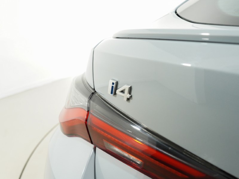 Used BMW i4 2024 for sale - 78042266: Photo 40