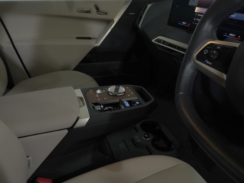 Used BMW iX 2023 for sale - 77001426: Photo 10