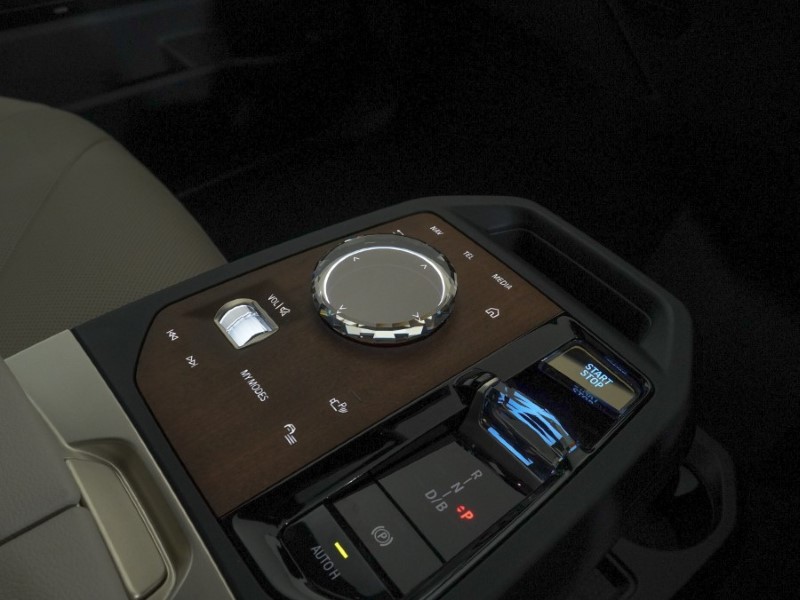 Used BMW iX 2023 for sale - 77001426: Photo 34