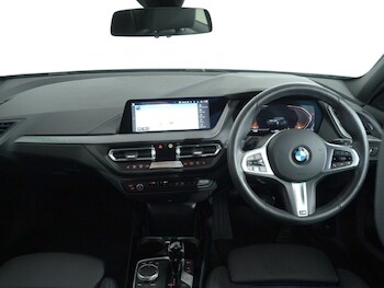 Used BMW 1 Series 2023 for sale - 77718114: Photo