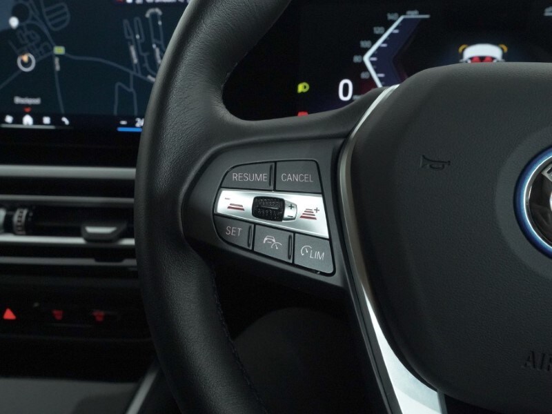 Used BMW i4 2023 for sale - 77248119: Photo 22