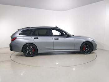 Used BMW 3 Series 2024 for sale - 79021217: Photo