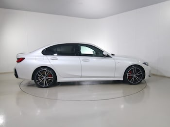 Used BMW 3 Series 2024 for sale - 76981830: Photo