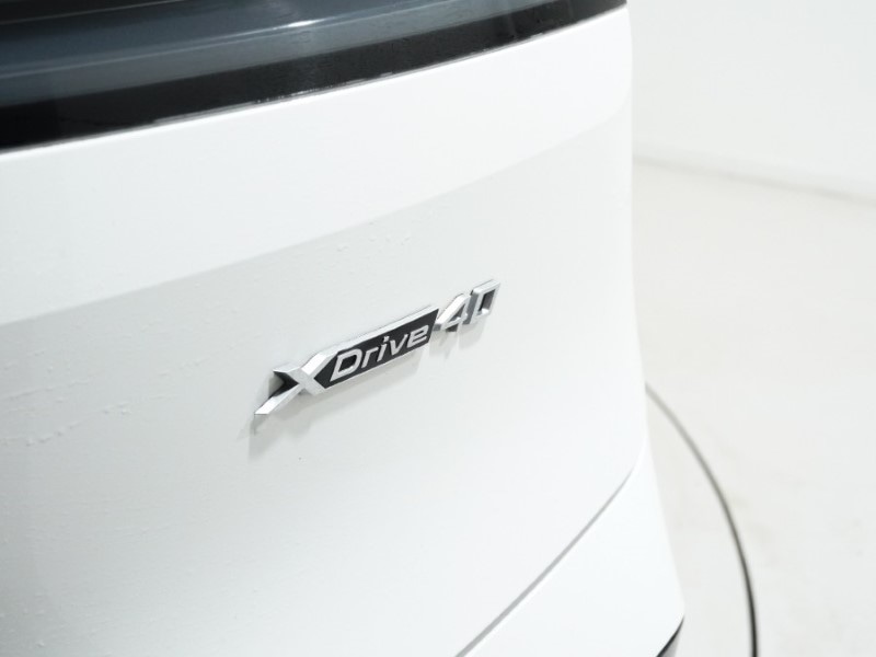 Used BMW iX 2023 for sale - 77619340: Photo 43