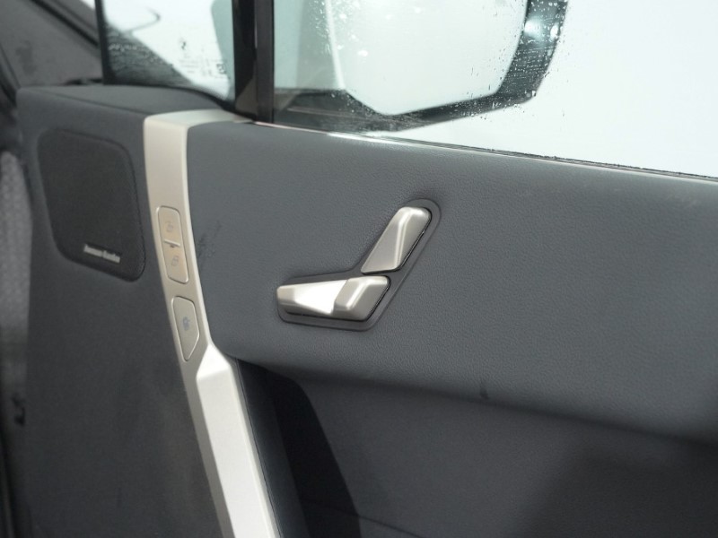 Used BMW iX 2023 for sale - 77619340: Photo 46
