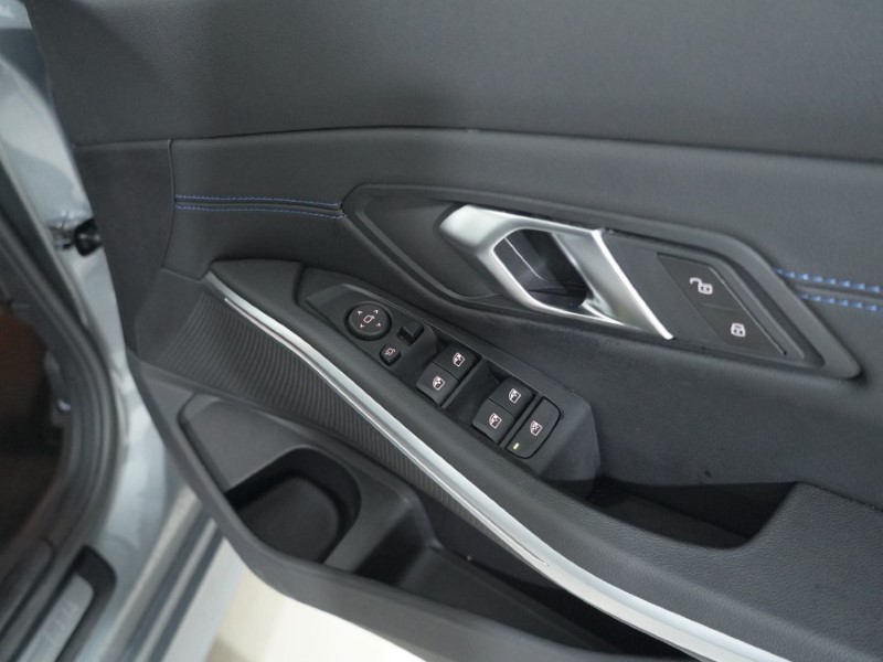 Used BMW 3 Series 2024 for sale - 77300565: Photo 45